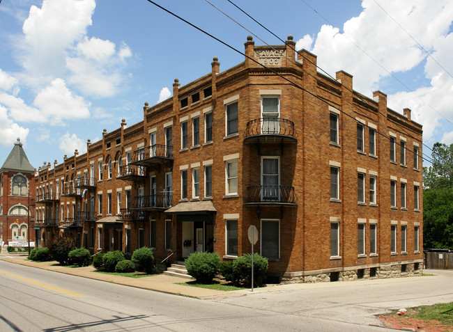 Avery Apartments in Parkersburg, WV - Building Photo - Building Photo