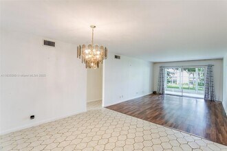 2303 Lucaya Ln, Unit G2 in Coconut Creek, FL - Building Photo - Building Photo