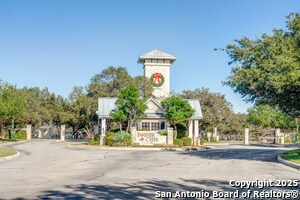 23931 Calico Chase in San Antonio, TX - Building Photo