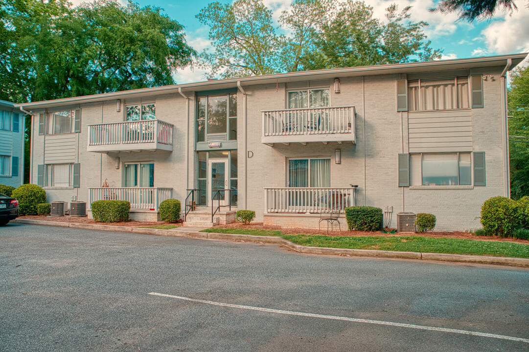 180 Bloomfield St, Unit 20EE in Athens, GA - Foto de edificio