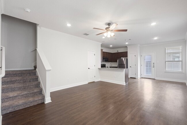 10303 Candlewood Wy, Unit 101