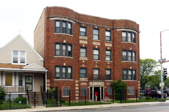 956-958 N Laramie Ave in Chicago, IL - Building Photo - Building Photo