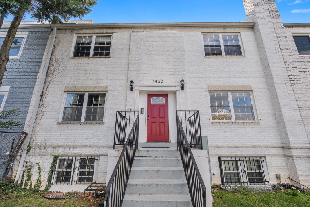 1952 3rd St NE in Washington, DC - Building Photo