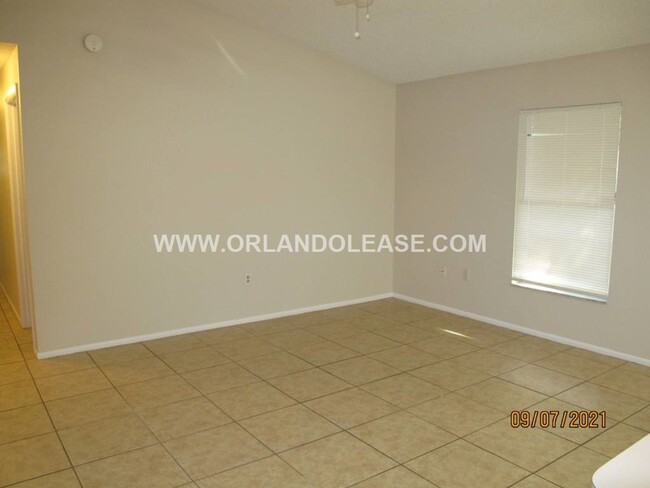 4557 Heritage Oak Dr in Orlando, FL - Building Photo - Building Photo