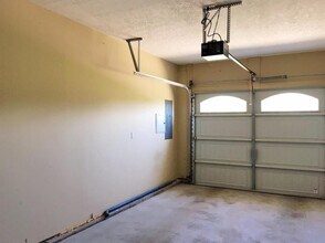 158 Abbey Rd in Versailles, KY - Building Photo - Building Photo