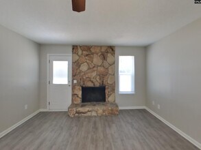 6 Southwark Cir in Columbia, SC - Building Photo - Building Photo