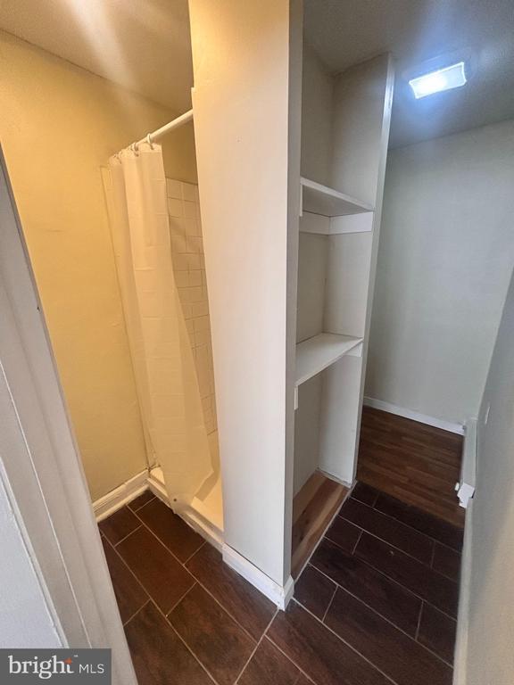 property at 4705 Longshore Ave