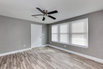 10544 Abilene Rd in Jacksonville, FL - Building Photo - Building Photo