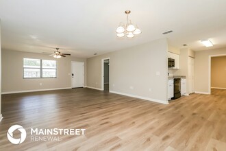 6605 Chippendale Rd in Lakeland, FL - Building Photo - Building Photo