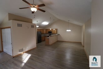 4000 N 18th St in Lincoln, NE - Building Photo - Building Photo