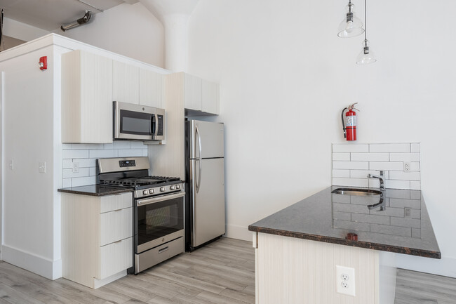 Lofts at Kearny in Kearny, NJ - Foto de edificio - Interior Photo