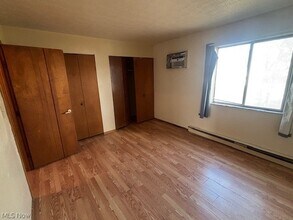 787 E Wilbeth Rd in Akron, OH - Building Photo - Building Photo