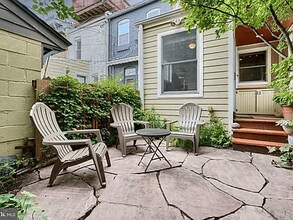 2737 Eastern Ave in Baltimore, MD - Building Photo - Building Photo