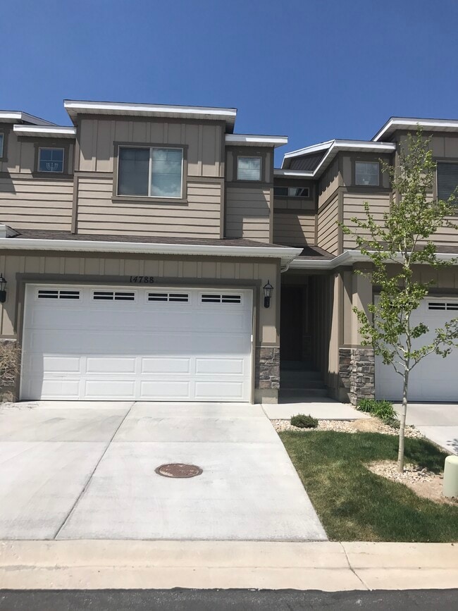14788 S Castle End Cv in Draper, UT - Building Photo - Building Photo