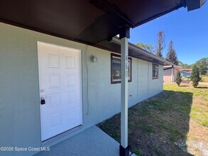 460 Bargello Ave SE in Palm Bay, FL - Building Photo - Building Photo