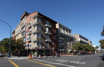 Camden Tuscany in San Diego, CA - Building Photo - Building Photo