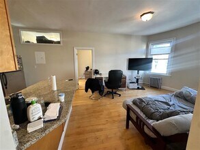211 Harvard St, Unit 43 in Cambridge, MA - Building Photo - Building Photo