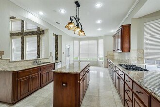 1400 Brookside Dr in Carrollton, TX - Building Photo - Building Photo