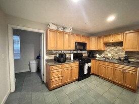 56 Crescent Ave, Unit 1 in Boston, MA - Building Photo