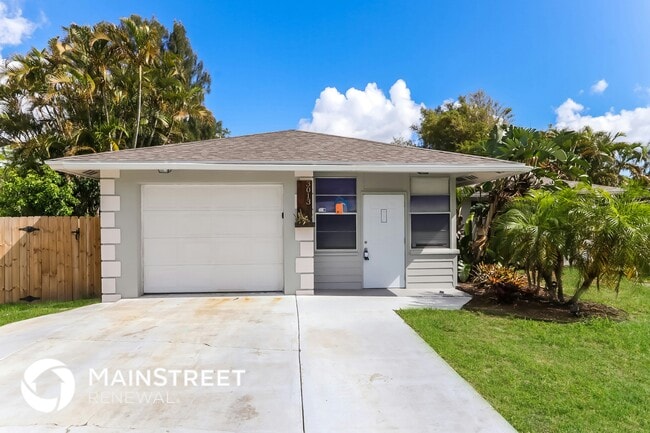 property at 3013 SE Banyan St