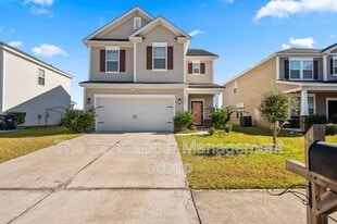 1305 Wild Goose Trail in Summerville, SC - Building Photo