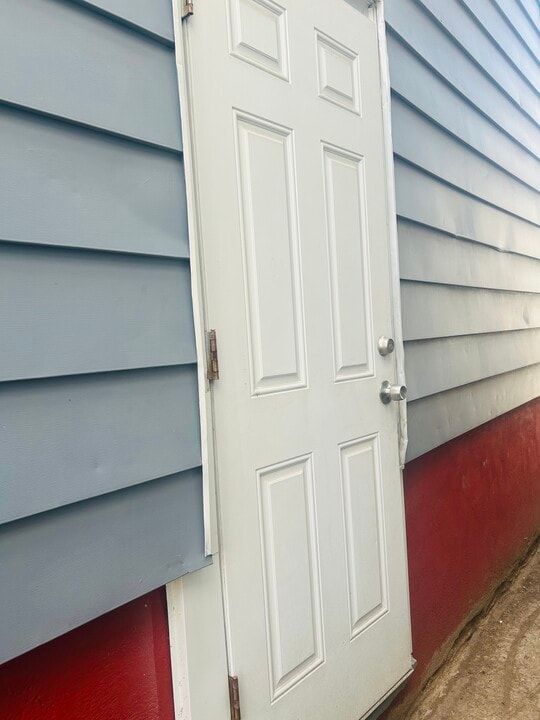 264 Howe Ave in Passaic, NJ - Building Photo