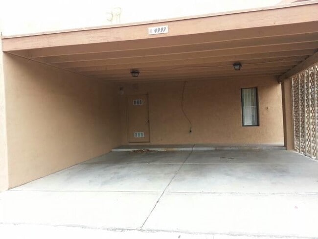 4997 N Plaza Amor in Tucson, AZ - Building Photo - Building Photo