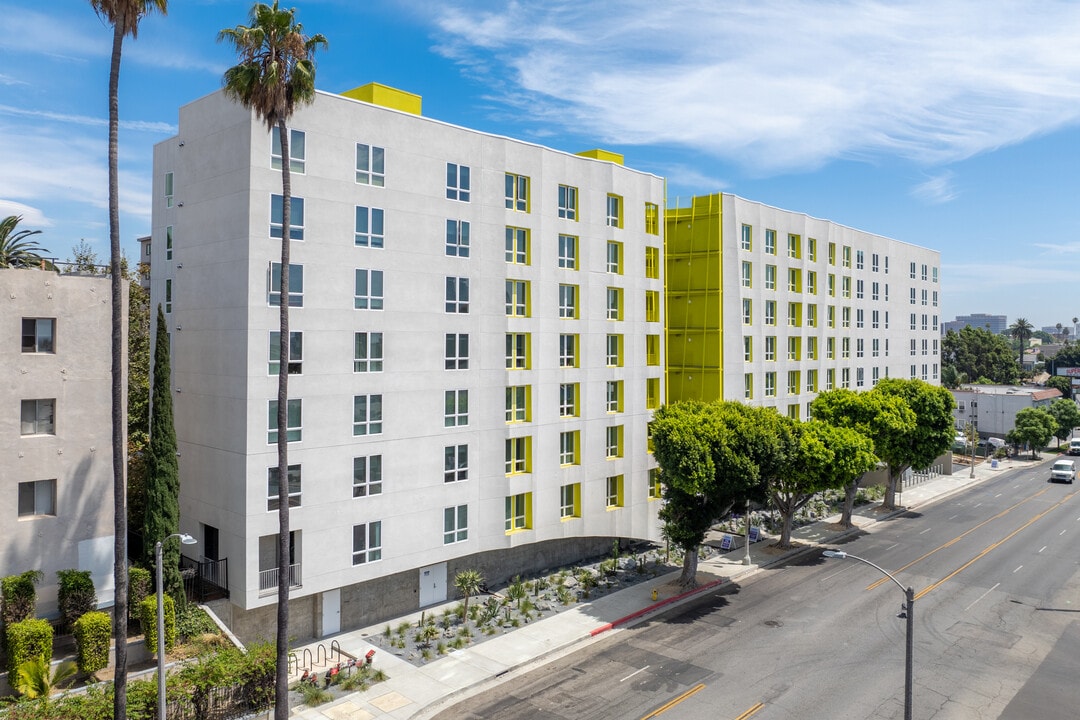 1999 WEST 3RD STREET in Los Angeles, CA - Building Photo