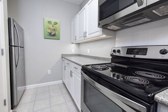 Heron Reserve in Charleston, SC - Building Photo - Building Photo