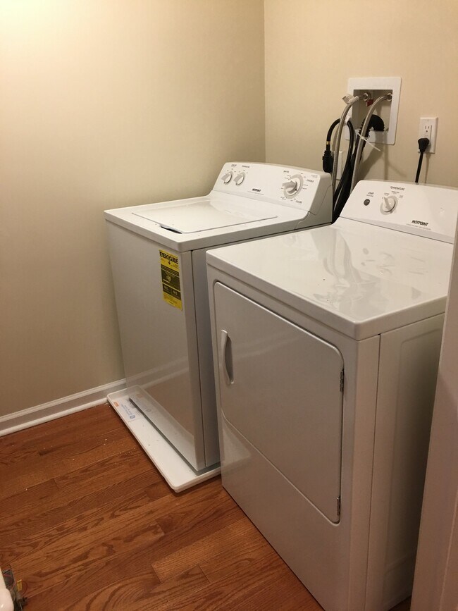 243 S 45th St, Unit Unit 3, 5, or 7 in Philadelphia, PA - Building Photo - Building Photo