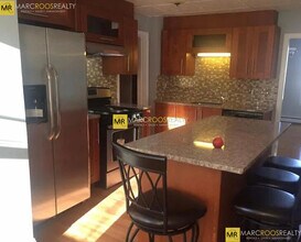75 Lyman Ave, Unit 1 in Medford, MA - Foto de edificio - Building Photo