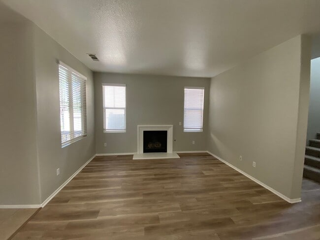 29775 Ascella Ln in Murrieta, CA - Building Photo - Building Photo