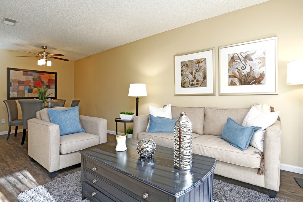 Muirwood Gardens Apartments in Martinez, CA