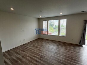 6549 Westcliff Dr in Frederick, CO - Building Photo - Building Photo