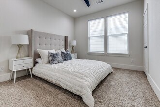 5618 Canal St in Houston, TX - Building Photo - Building Photo