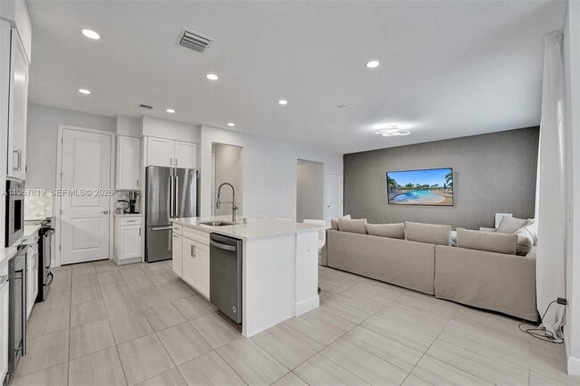 property at 1033 Eucalyptus Dr