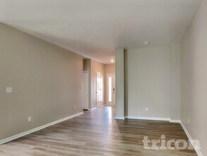 1229 S Aberdeen Dr in Franklin, IN - Building Photo - Building Photo