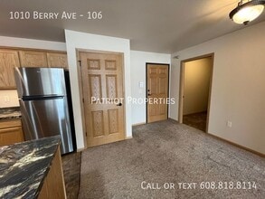 1010 Berry Ave in Tomah, WI - Building Photo - Building Photo