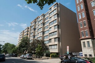 522 21st St NW, Unit 708 in Washington, DC - Building Photo