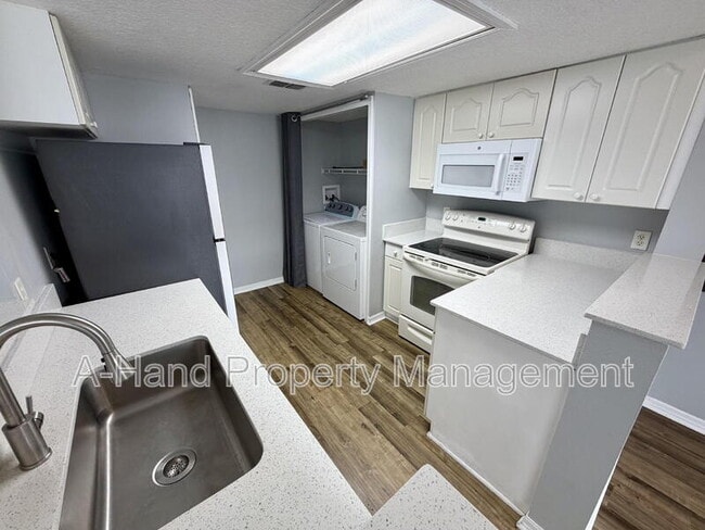 538 Washington Palm Loop in Davenport, FL - Building Photo - Building Photo