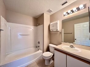 769 Crystal Bay Ln in Orlando, FL - Building Photo - Building Photo