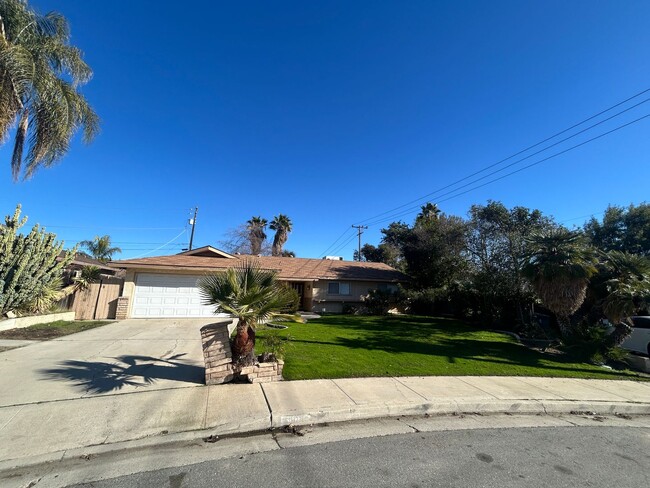 3101 Covina St in Bakersfield, CA - Building Photo - Building Photo