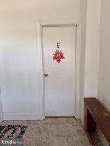 105 W Broadway in Salem, NJ - Building Photo