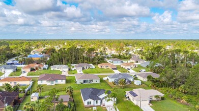 2165 Music Ln in North Port, FL - Building Photo - Building Photo