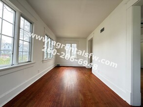 3028 Shawnee Dr in Fort Wayne, IN - Building Photo - Building Photo