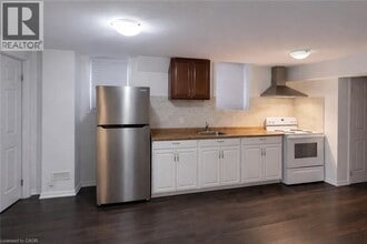 95 Baffin Cres in Brampton, ON - Building Photo - Building Photo