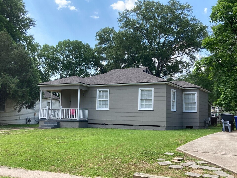 2746 Mimosa Ave in Shreveport, LA - Building Photo