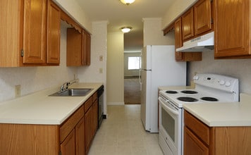 Strawberry Ridge Apartments in Waterford, NY - Building Photo - Interior Photo