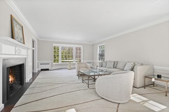 120 Zaccheus Mead Ln in Greenwich, CT - Building Photo - Building Photo