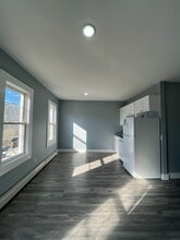 170 Fulton Ave, Unit 2 in Jersey City, NJ - Building Photo - Building Photo